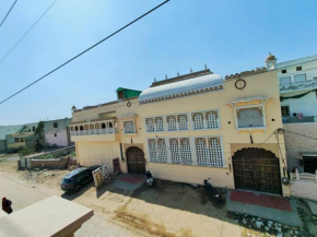 Garh Madan Heritage guest and restaurant